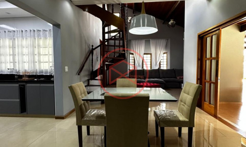 Chácara em Condomínio Fechado Próximo do Centro de Ibiúna!!