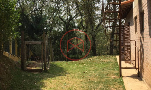 Chácara Próximo a Represa de Ibiúna!!