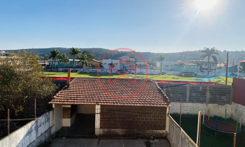 Casa Comercial no Centro de Ibiúna