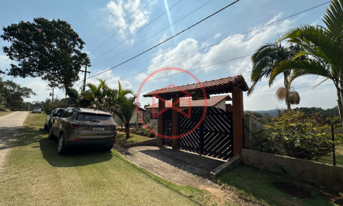 Chácara Próximo do Centro de Ibiúna!!