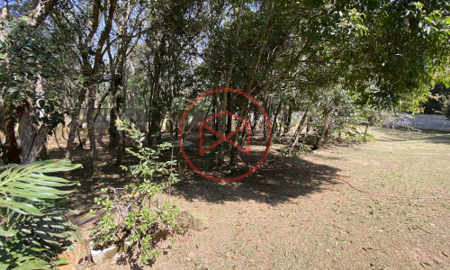 Chácara em Loteamento fechado em Ibiúna Antes do centro.