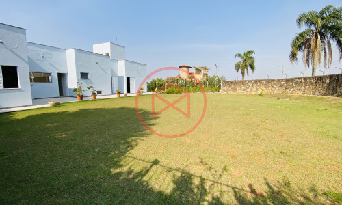 Chácara em Condomínio Antes do Centro!!
