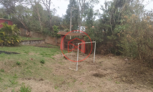 Chácara em Ibiuna!! Próximo a Represa.