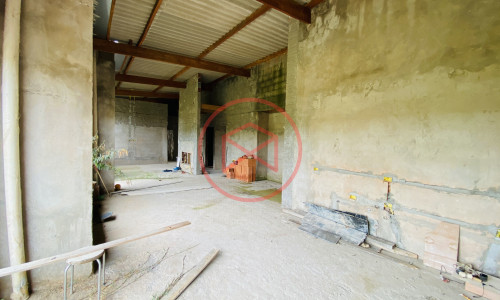 Chácara em Condomínio Fechado!!