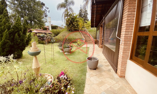 Chácara em Condomínio com 5.000 mts Antes do Centro!!