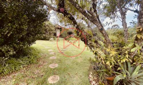 Chácara em Condomínio com 5.000 mts Antes do Centro!!