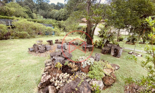 Chácara em Condomínio com 5.000 mts Antes do Centro!!