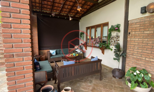 Chácara em Condomínio com 5.000 mts Antes do Centro!!