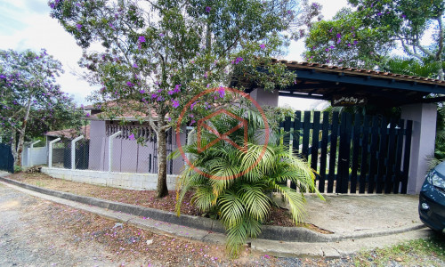 Chácara Antes do Centro de Ibiúna!!