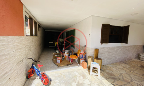 Chácara em Condomínio Fechado!!