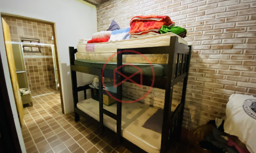 Chácara em Condomínio Fechado!!