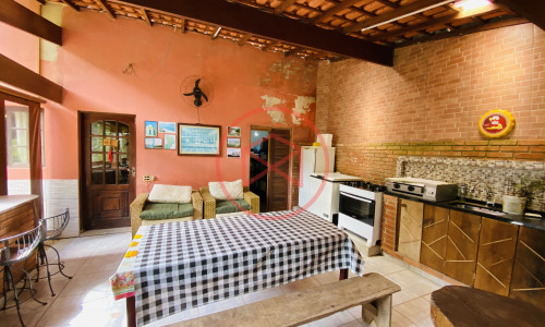 Chácara em Condomínio Fechado!!