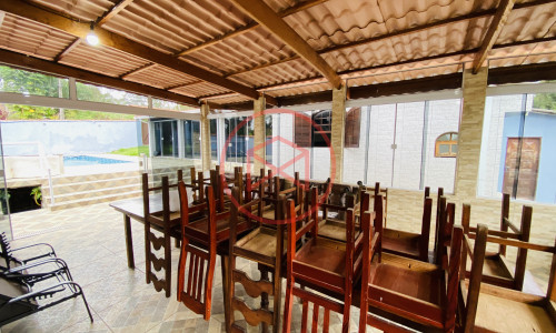 Chácara em Condomínio Antes do Centro de Ibiúna!!