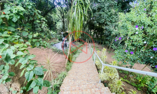 Chácara em Condomínio Fechado - Interior de São Paulo em Ibiúna!!