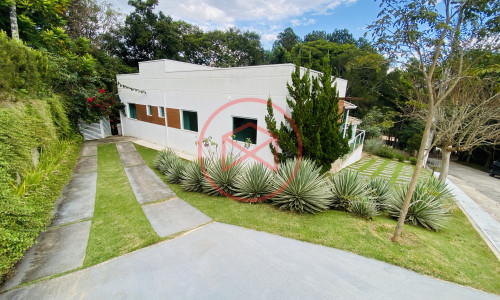 Chácara em Condomínio Fechado - Interior de São Paulo em Ibiúna!!