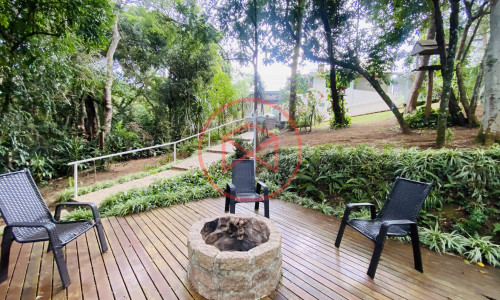 Chácara em Condomínio Fechado - Interior de São Paulo em Ibiúna!!