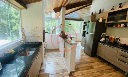 Chácara em Condomínio Fechado - Interior de São Paulo em Ibiúna!!