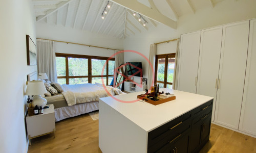 Chácara em Condomínio Fechado! Ibiuna Interior de SP