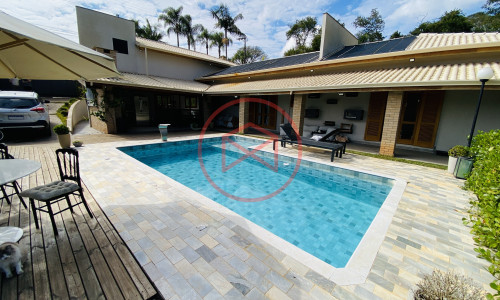 Chácara em Condomínio Fechado! Ibiuna Interior de SP