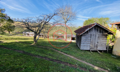 Chácara em Ibiúna!! interior de São Paulo