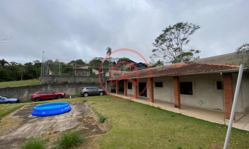 Chácara em Condomínio Antes do Centro!!