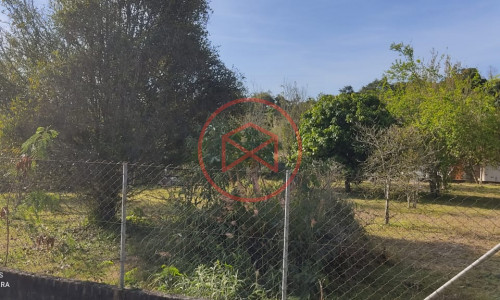 Chácara em Condomínio Antes do Centro!!