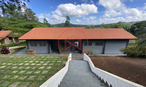 Chacara em Condominio Próximo do Centro!!