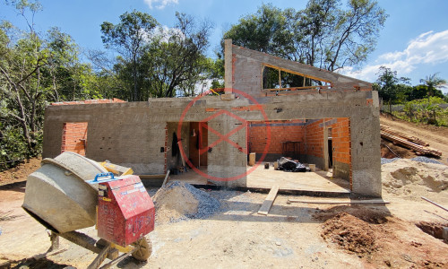 Chácara em Ibiúna. Interior de SP