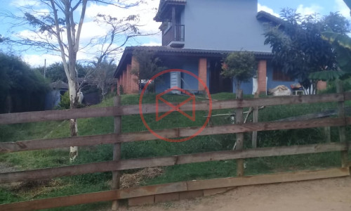 Chácara Próximo do Centro de Ibiuna!!