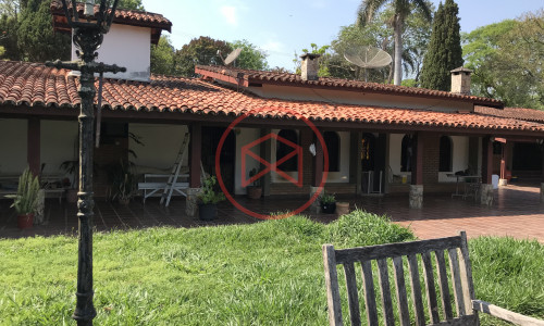 Chácara em Condomínio Antes do Centro!!