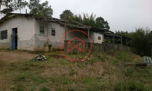 Sítio em Piedade !!