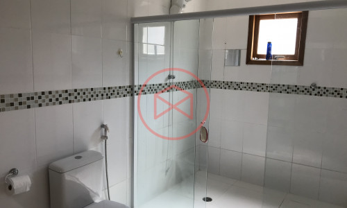 Chácara em Condomínio Antes do Centro!!