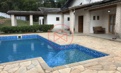 Chácara em Condomínio Antes do Centro!!