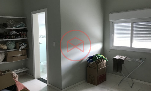 Mansão em Condomínio no Centro de Ibiúna!!