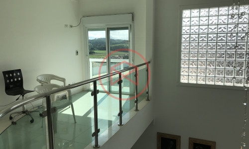 Mansão em Condomínio no Centro de Ibiúna!!