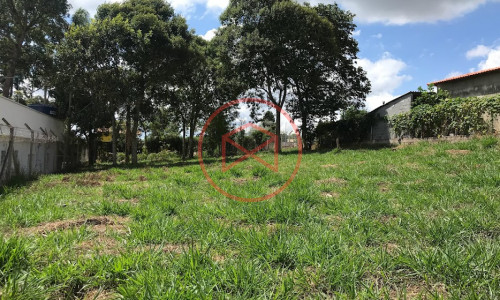 Lote em Condomínio Fechado!! Antes do centro de Ibiúna