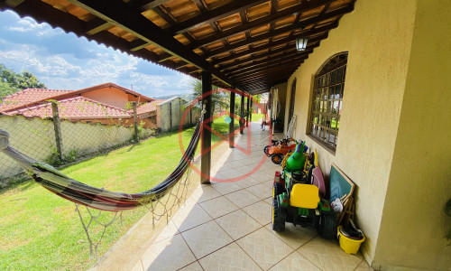 Chácara em Condomínio no Centro de Ibiúna!!