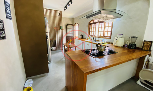 Chácara em Condomínio no Centro de Ibiúna!!