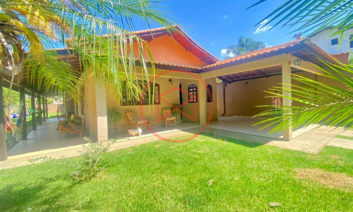 Chácara em Condomínio no Centro de Ibiúna!!