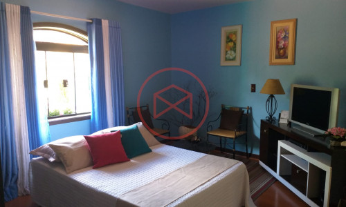 Chácara em Condomínio Antes do Centro!!