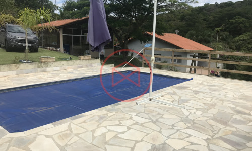 Chácara em Condomínio Fechado!!