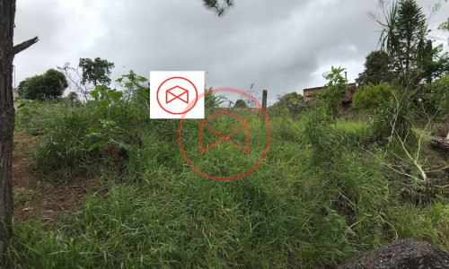 Lote em Condomínio Fechado!!