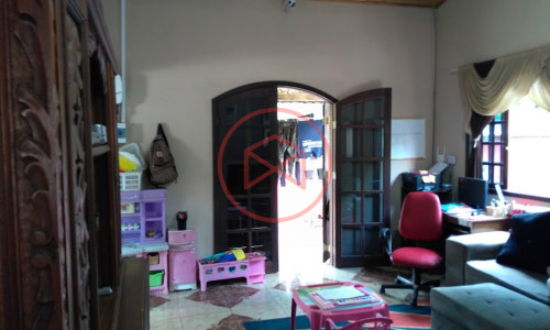 Chácara em Condomínio Próximo do Centro de Ibiúna!!