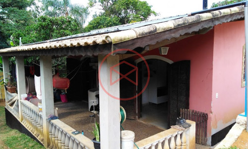 Chácara em Condomínio Próximo do Centro de Ibiúna!!