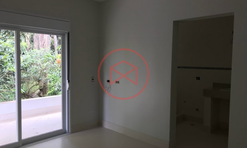 Chácara em Condomínio Antes do Centro de Ibiúna