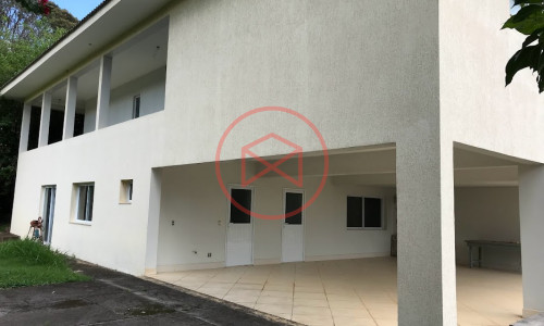 Chácara em Condomínio Antes do Centro de Ibiúna