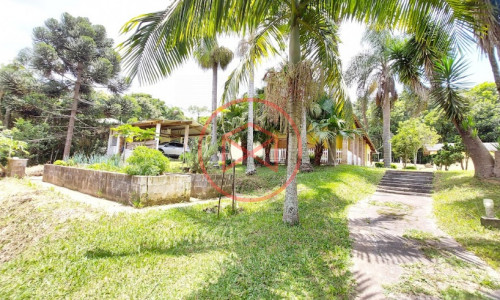 Sítio com 30 mil mts² em Ibiuna!!!