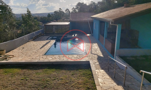 Chácara Antes do Centro de Ibiúna!!