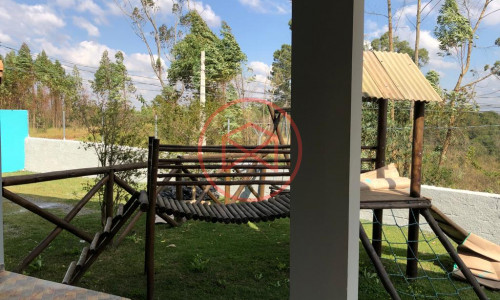 Chácara Antes do Centro de Ibiúna!!