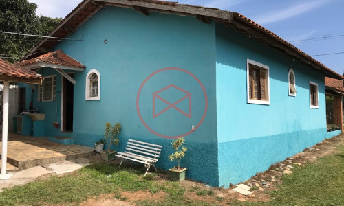 Chácara em Condomínio Fechado Antes do Centro de Ibiúna!!